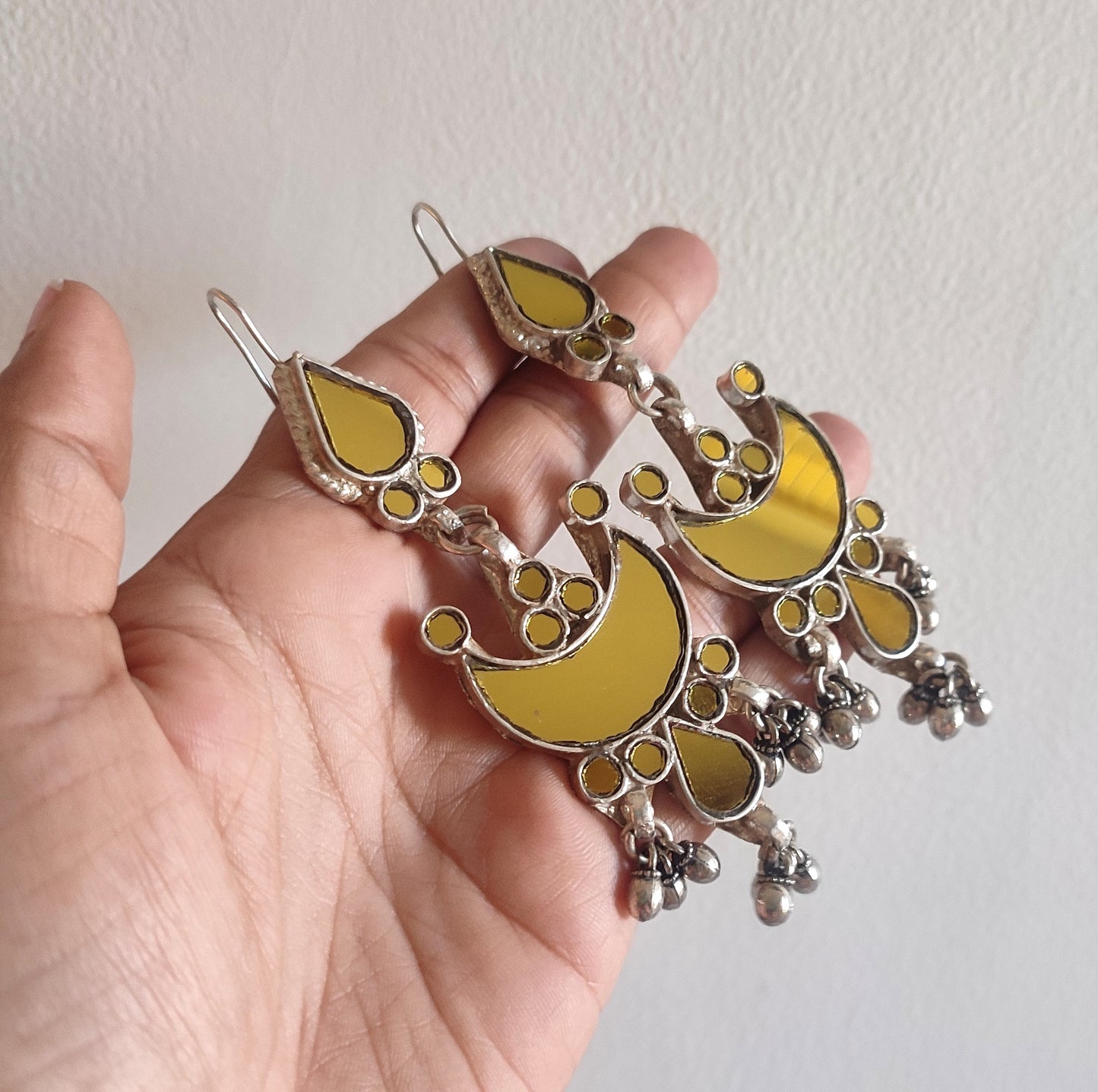 Minisha Glass Earrings