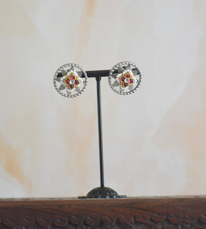 Small Size Cute Kundan Studs