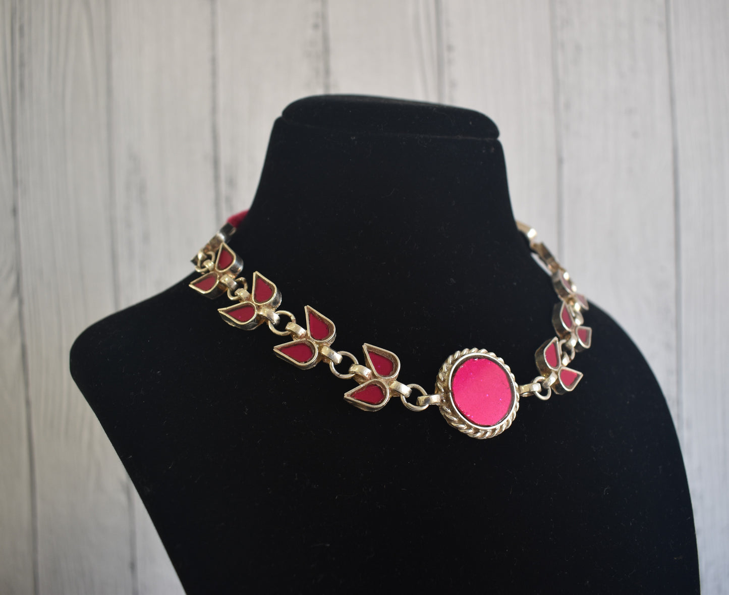 Medha pink glass choker