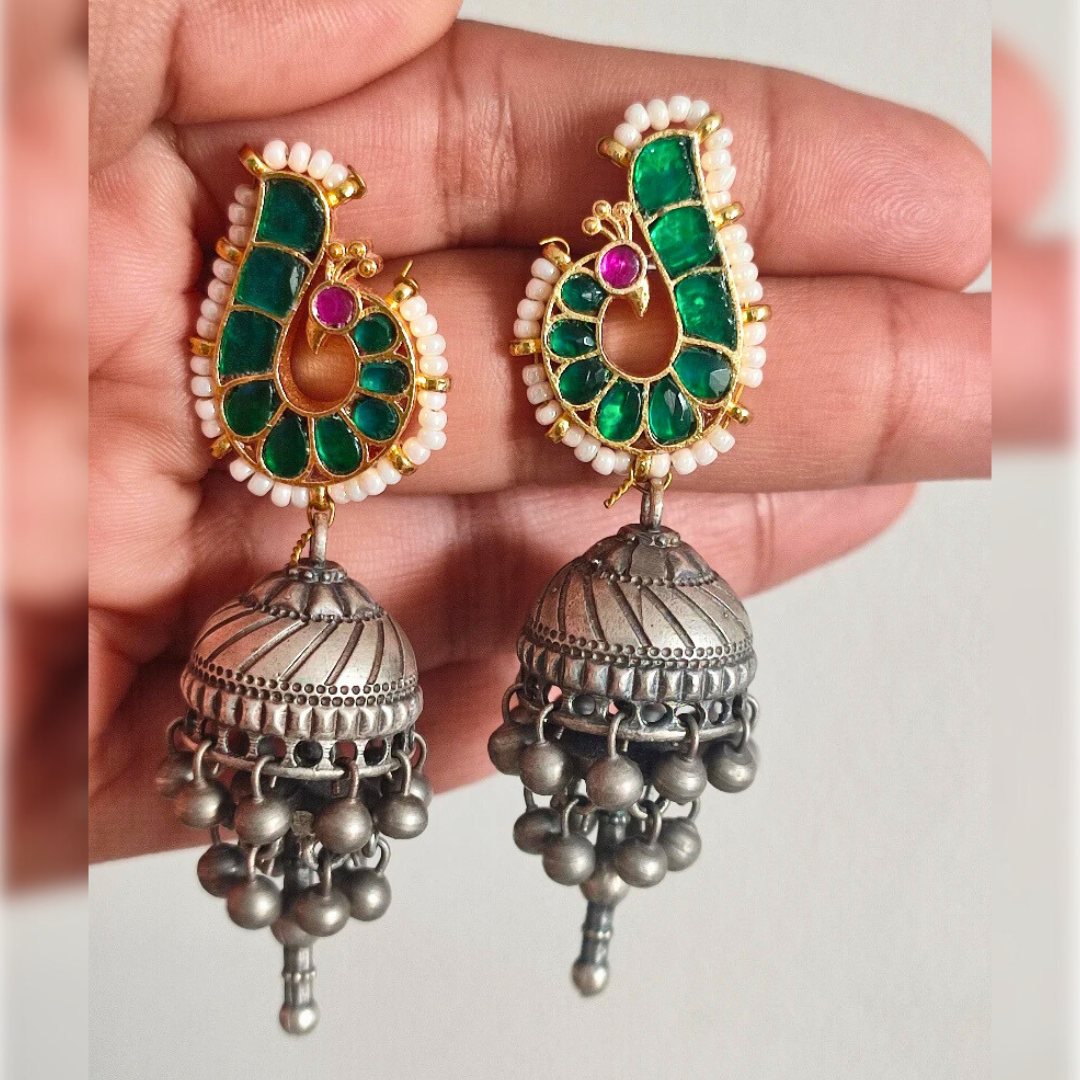 Saaj Kundan Stud with brass Jhumkas