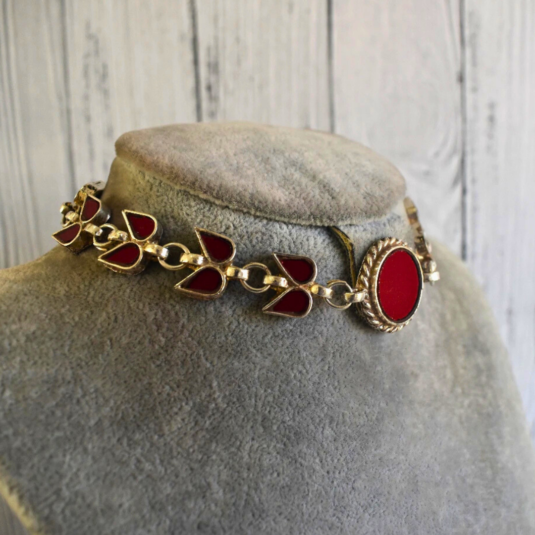 Medha Red glass choker