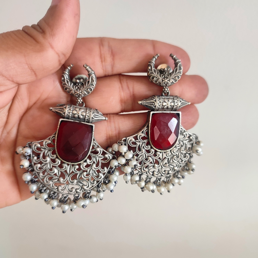 Suhana stone Earrings